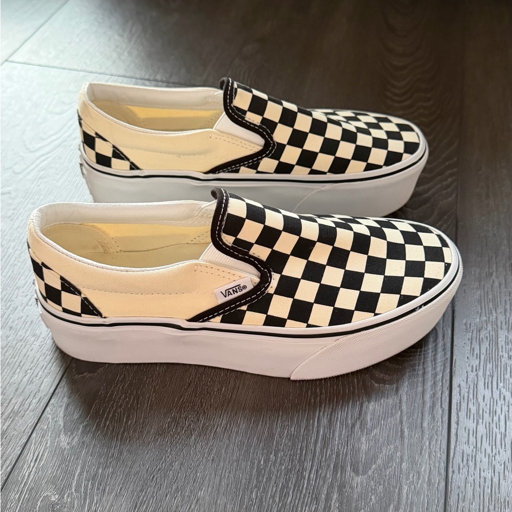 Like New Platform Vans Classic Slip On Stackform - Picture 8 of 10